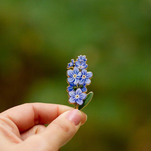 Forget-Me-Not Floral Enamel Pin | The Gray Muse - Pin Gift Shop